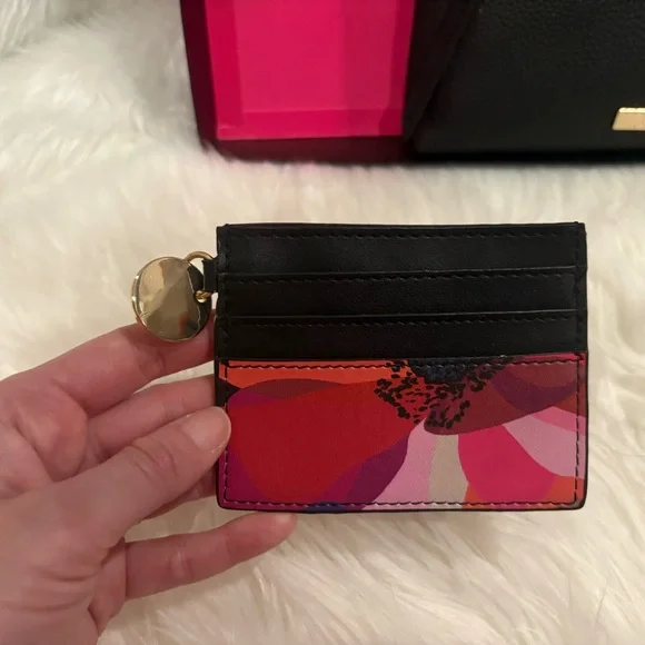 Trina Turk 2 piece set - Wristlet & Cardholder - Picture 3 of 5